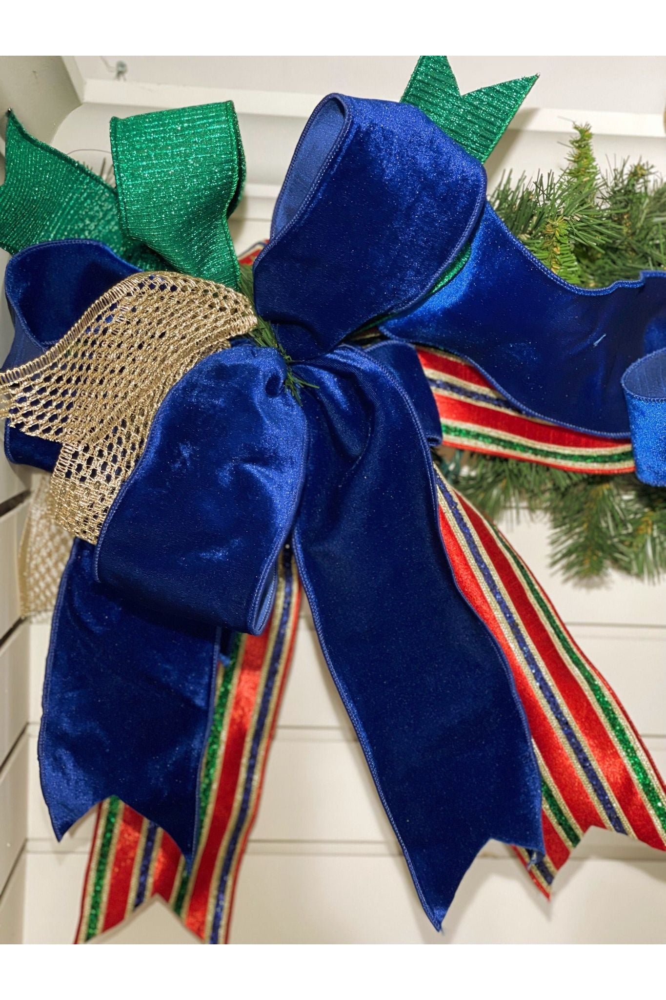 4 Velvet Ribbon: Royal Blue (10 Yards)