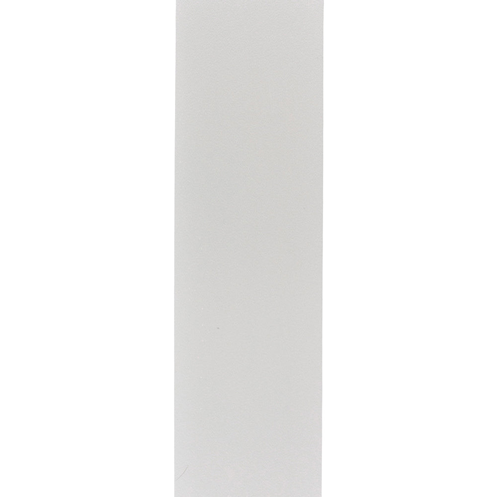 Shimmering white non-wired ribbon surface detail