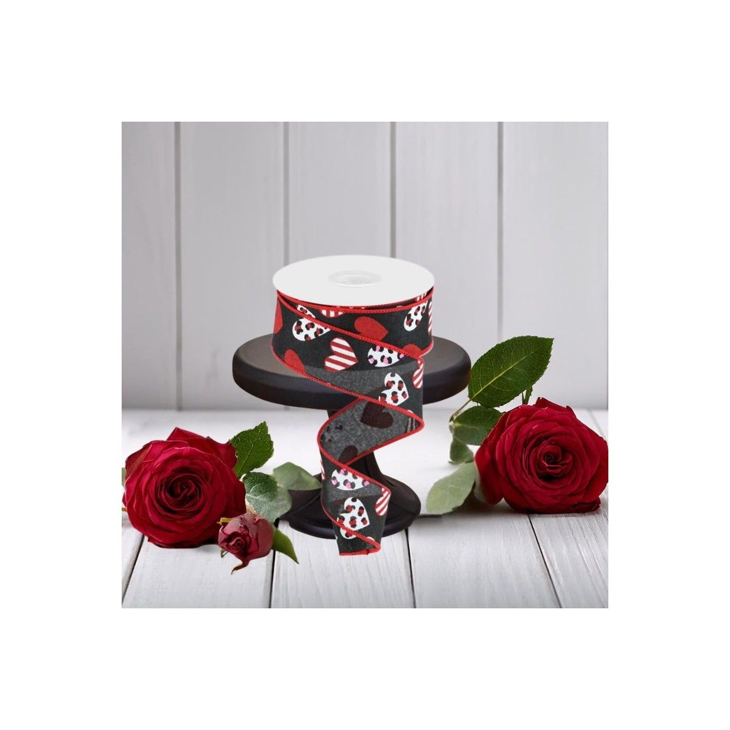 1.5" Leopard Hearts Ribbon: Black (10 Yard)