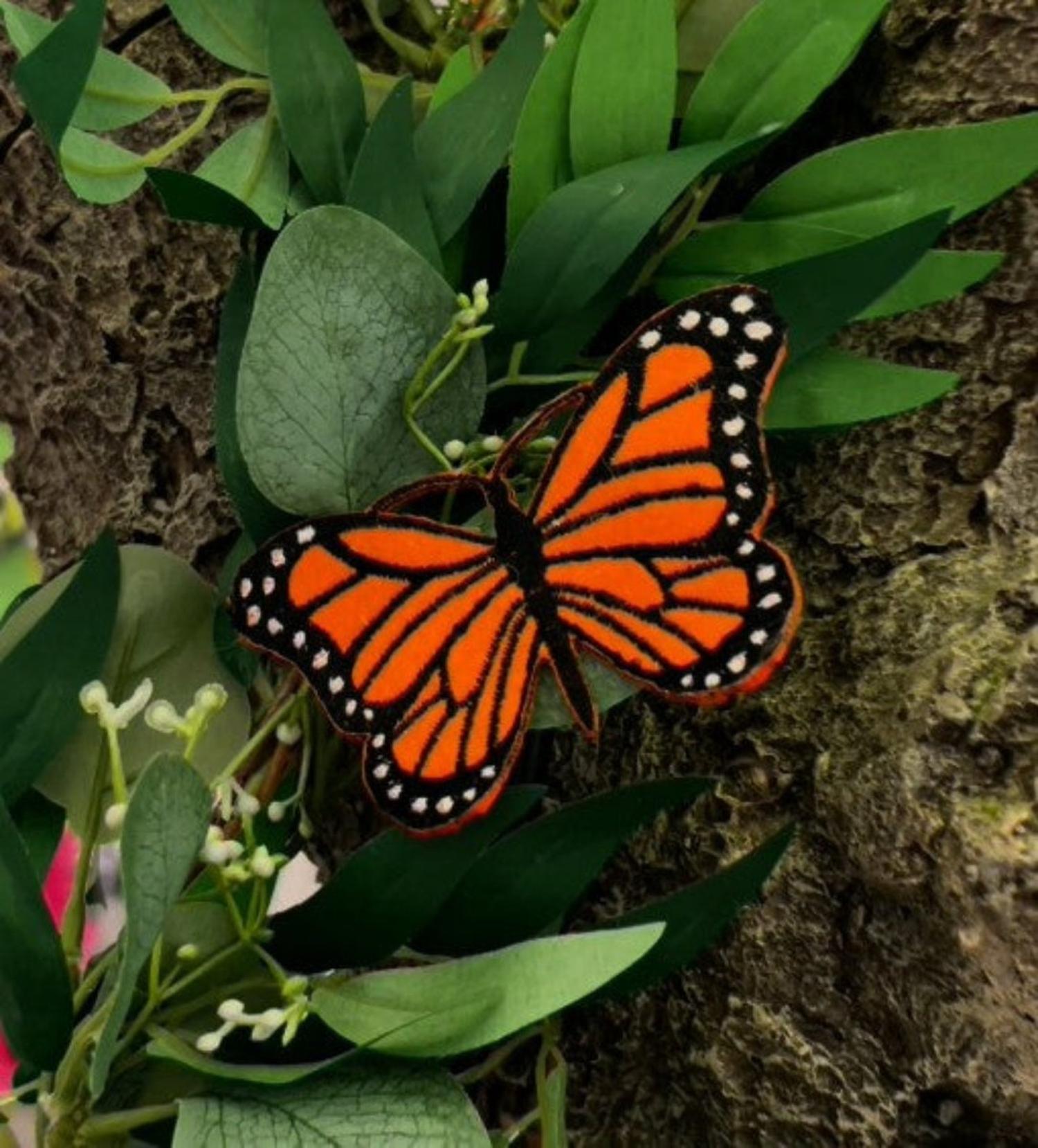 2.5in Felt Embroidery Monarch Garland (5 Yards)