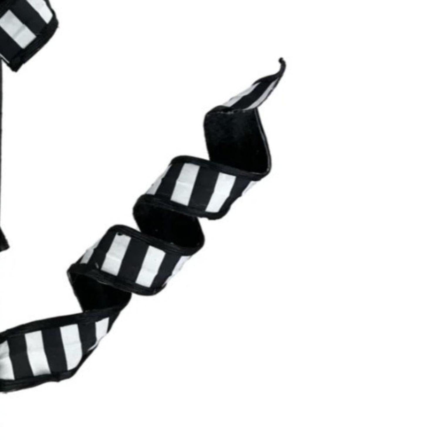 28" Double Sided Stripe Curly Spray: Black/White