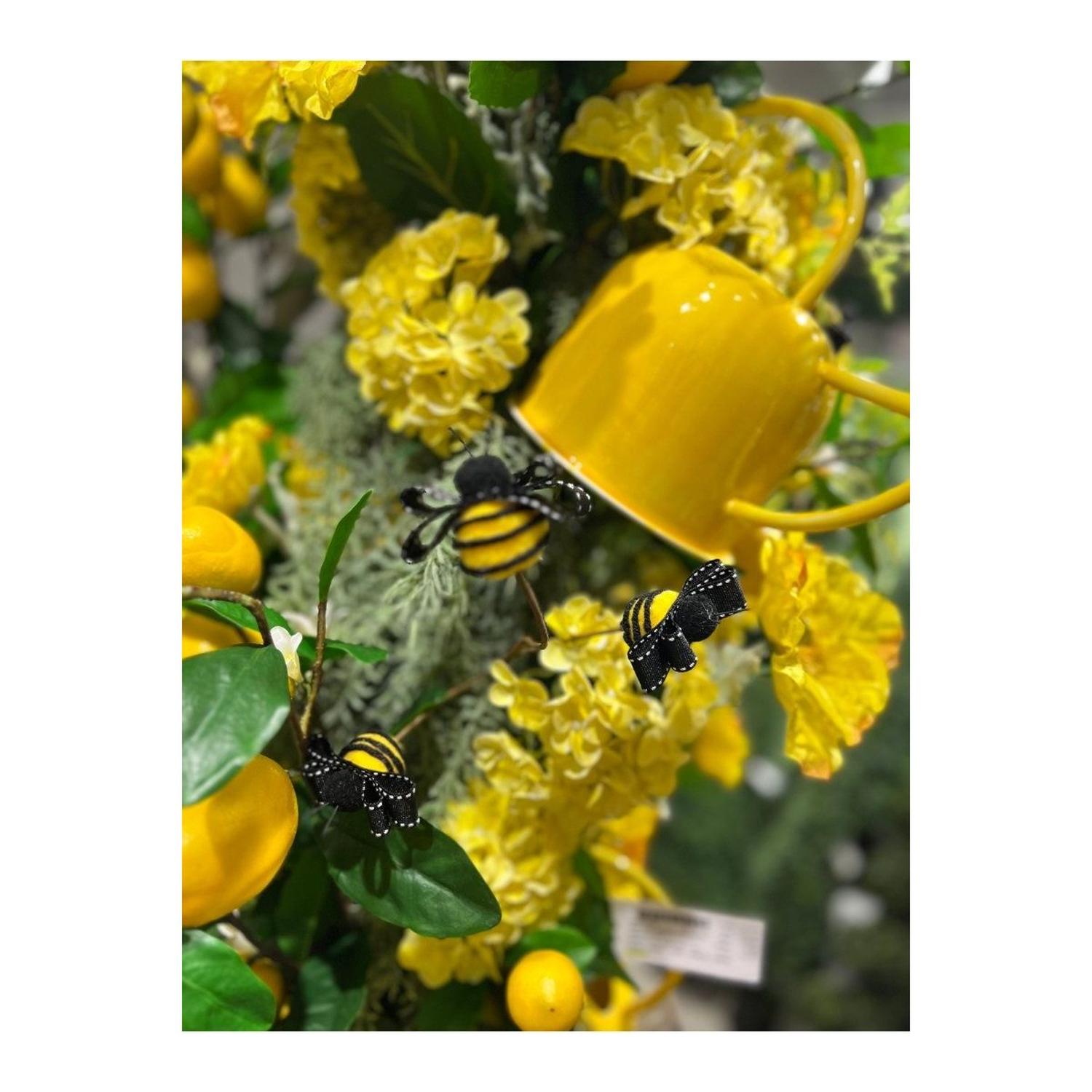 30" Spring Wildflower Bee Pick