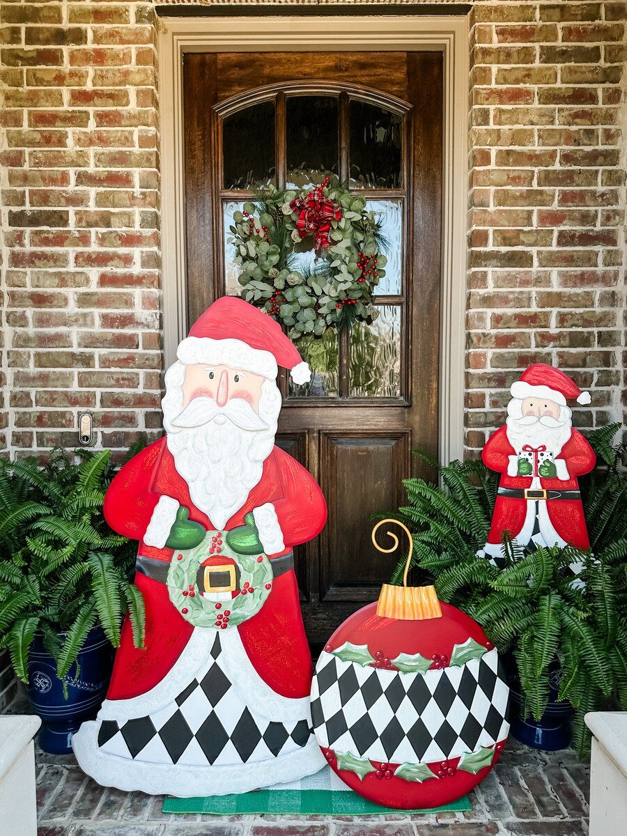 Shop For 30in Metal Elegant Santa (Stake/Hang/Easel)