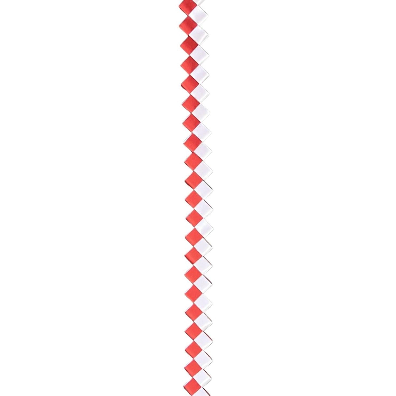 Shop For 36in ZigZag Chain Braid: White/Red