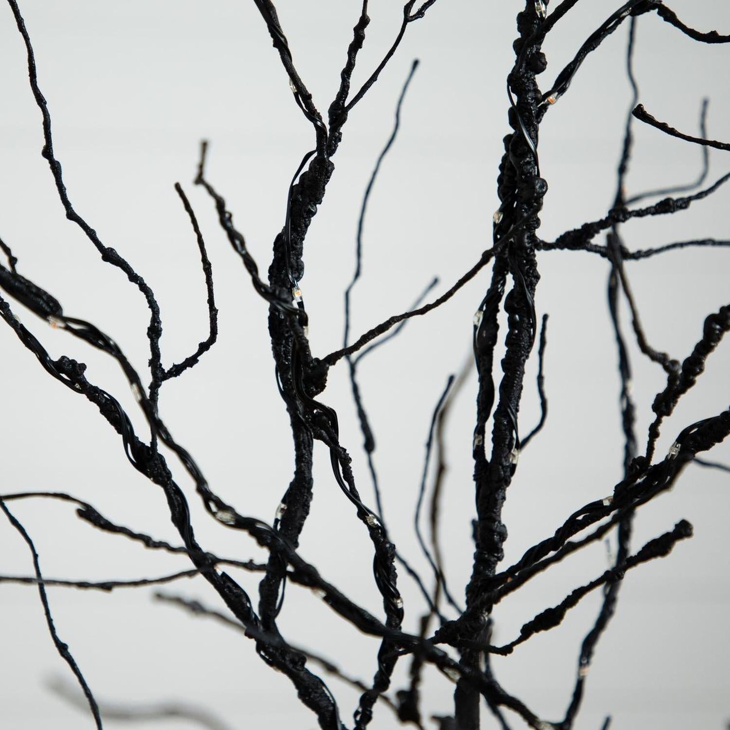 6’ Pre-Lit Halloween Deluxe Black Twig Artificial Tree