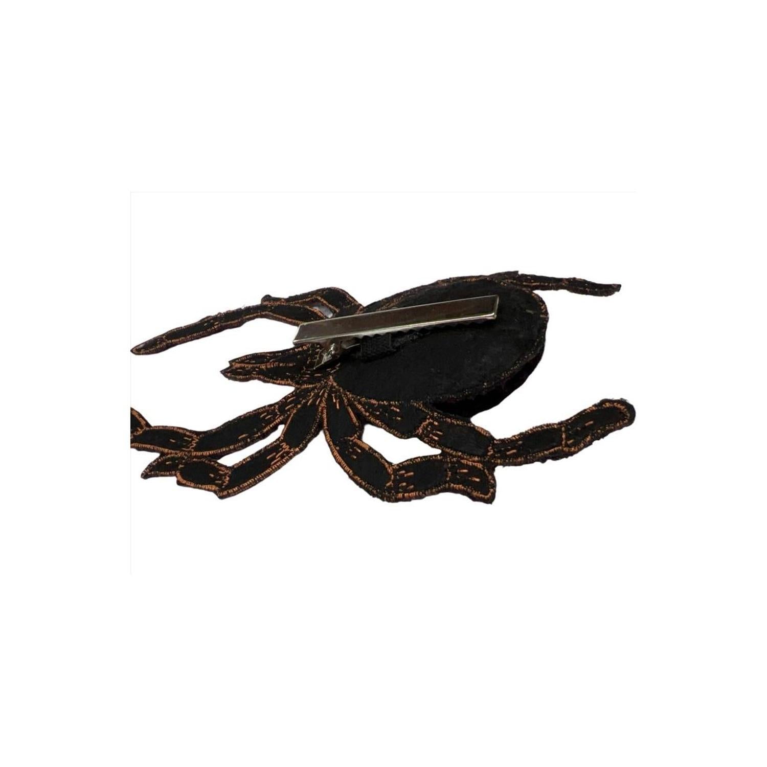 6" Velvet Spider Clip: Black/Purple