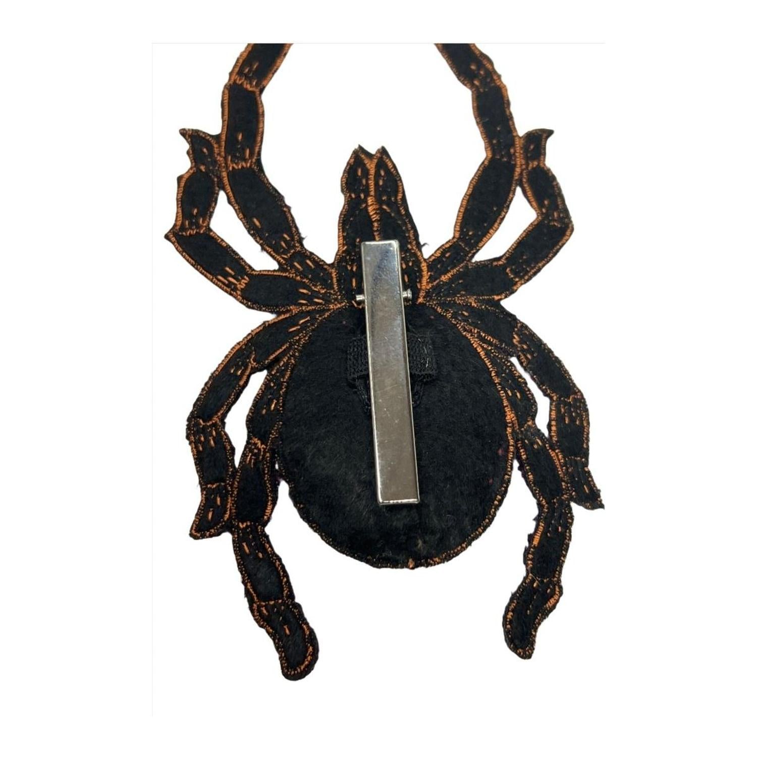 6" Velvet Spider Clip: Black/Purple