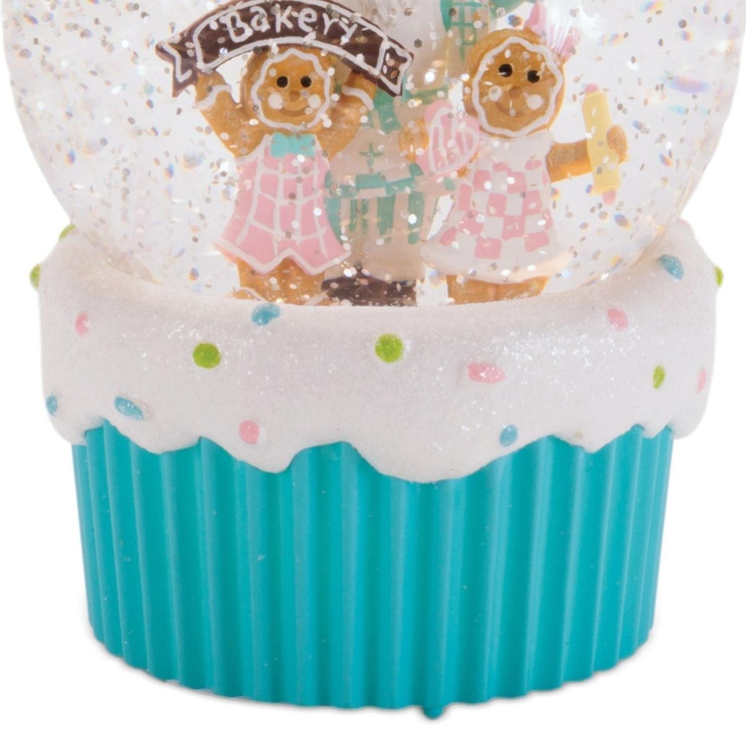 7" Cupcake Santa Snow Globe