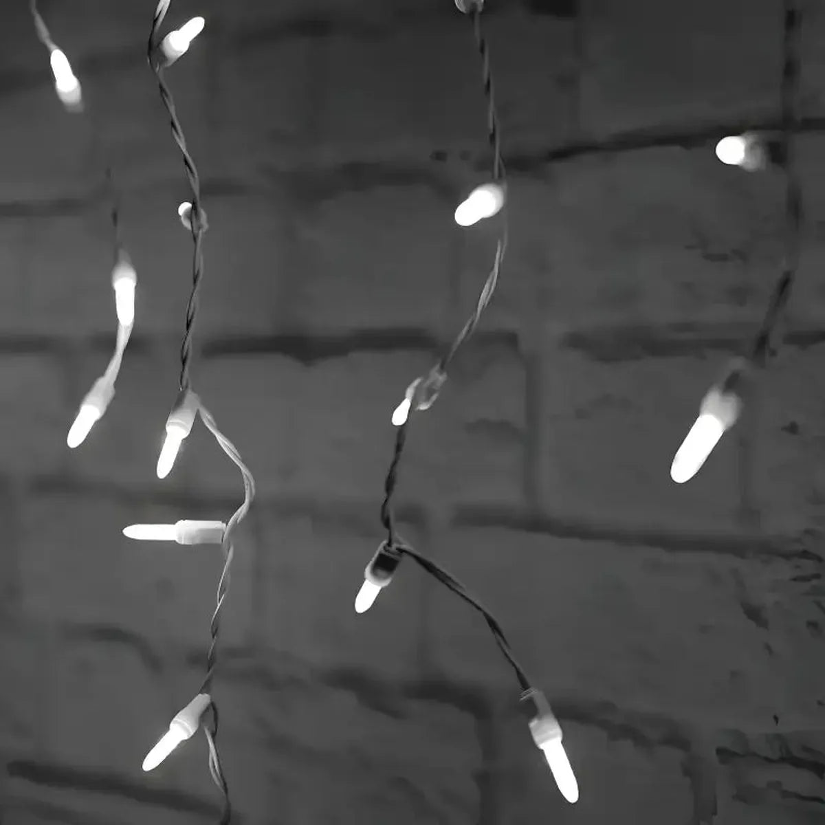 Shop For 70 M5 Cool White LED Icicle Lights