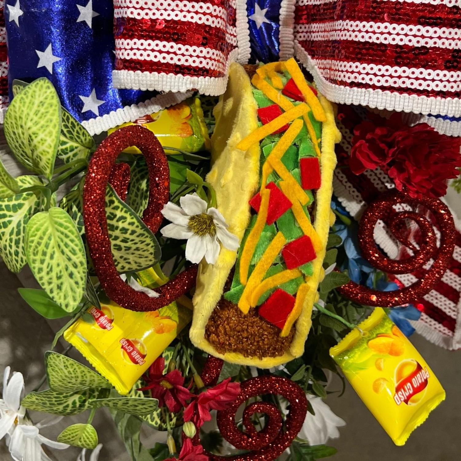 7in Plush Taco Wreath Accent