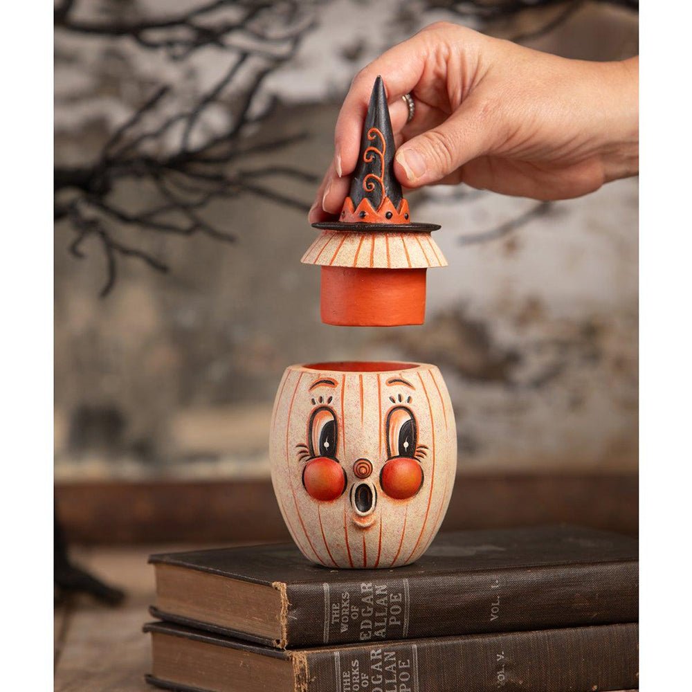 Shop For Gourdy White - O - Ween Figurine
