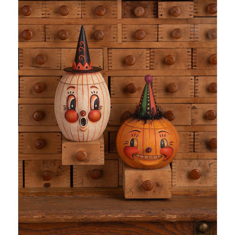 Shop For Gourdy White - O - Ween Figurine