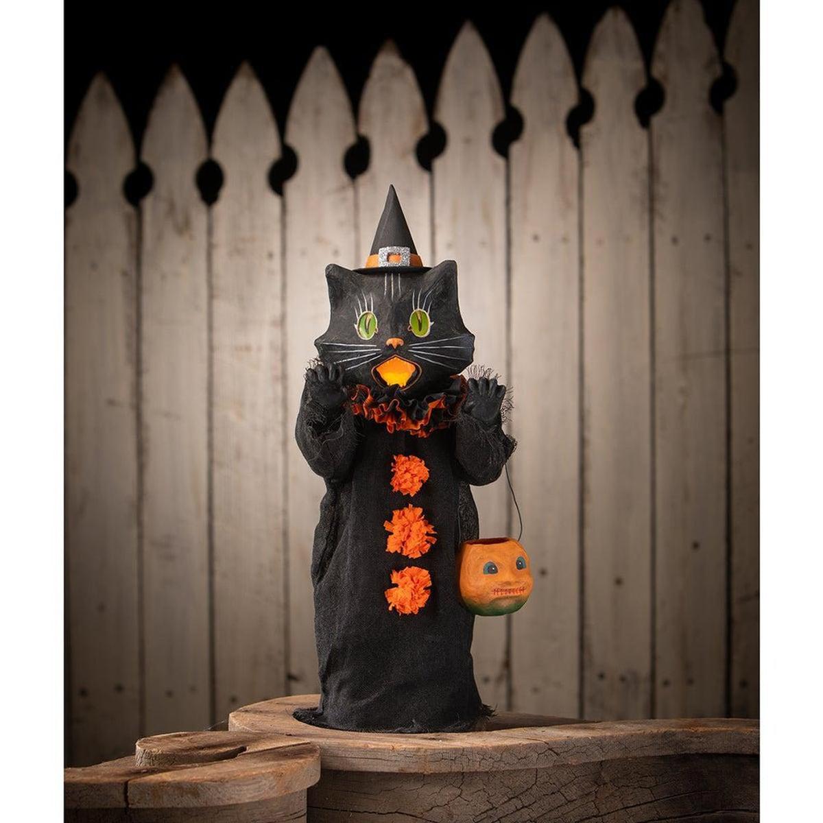 Shop For Medium Scaredy Cat Ghoul Figurine