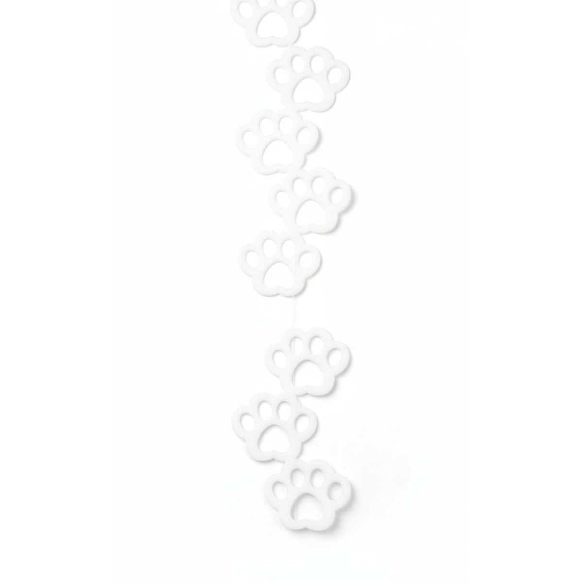Shop For Metallic Vinyl Puffy Paw Garland Streamer