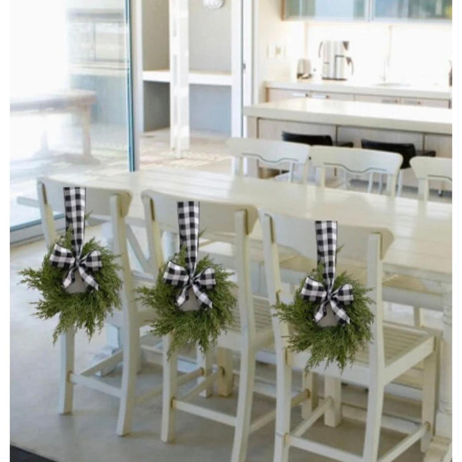 Mini Christmas Cabinet Wreath