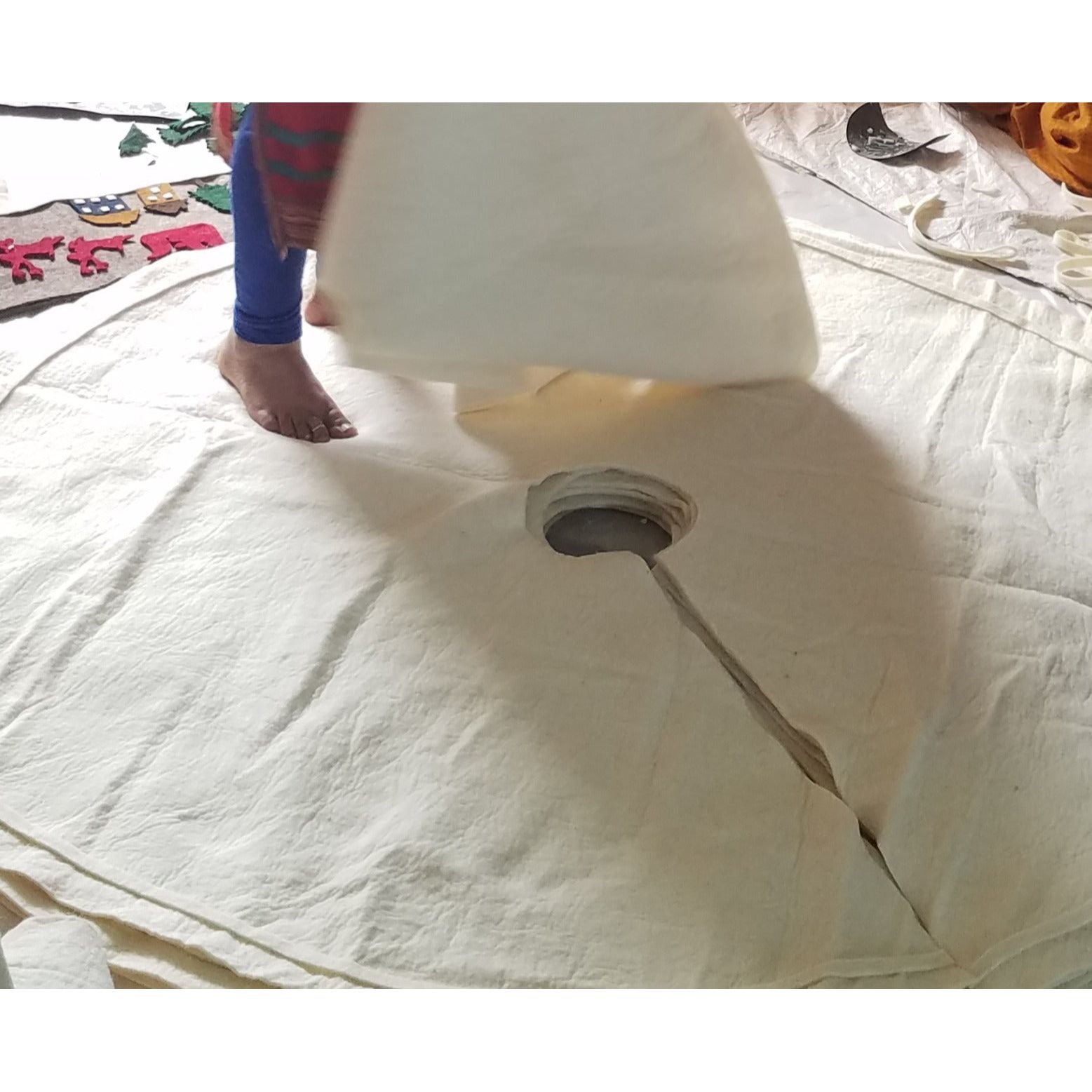 Shop For Multicolor Fringe Border on Cream Tree Skirt