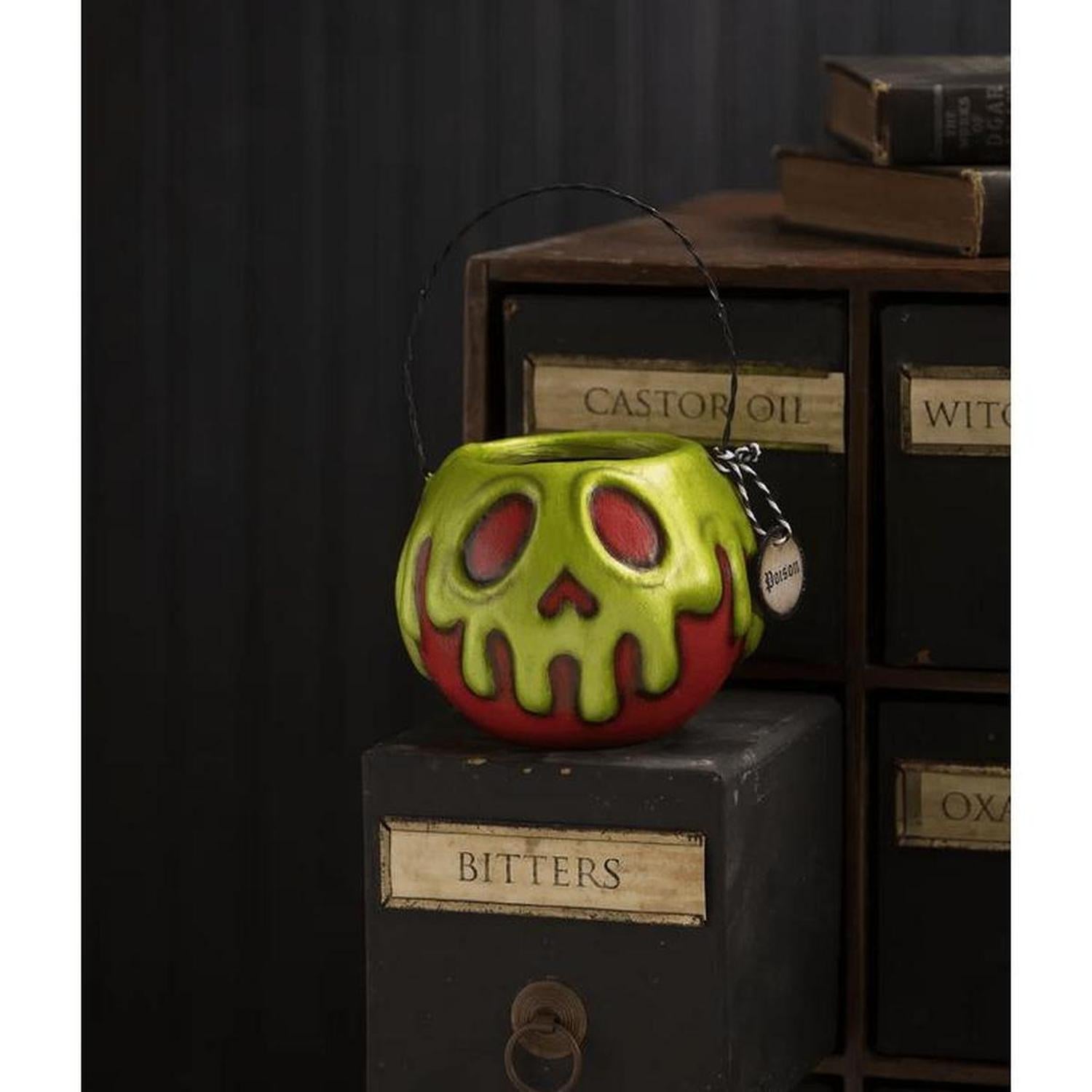 Small Red Apple Green Poison Bucket